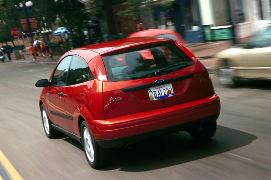  Ford Focus 1999 года  (фото 73 из 130)